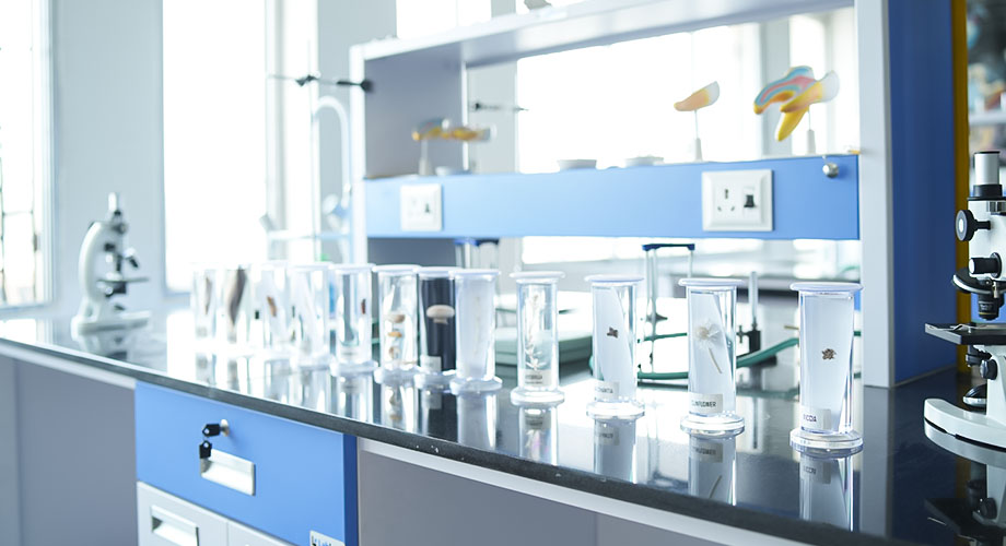 laboratories-0